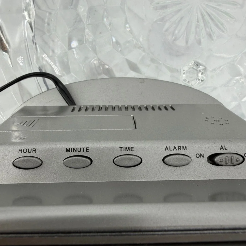 Advance Model 3112 Silver Dig\ital Alarm Clock Snooze‎ Function ETL Listed